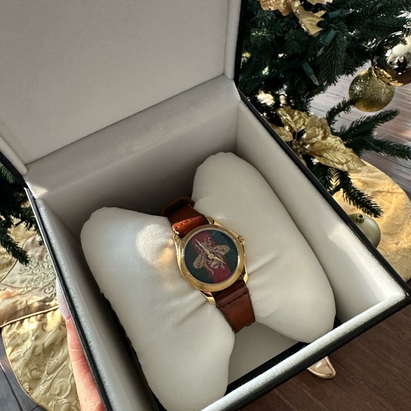 Authentic Gucci Watch - Picture 4 of 5